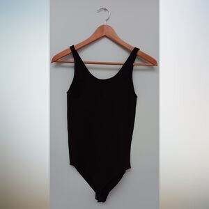 Cuyana Body Stretchy Top Strap Ribbed Tong Bodysuit Black XS/S